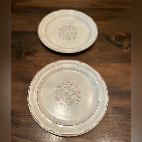 Vintage The Convington Edition Hand Decorated Stoneware Set Of 4 Plates Japan - Picture 5 of 8
